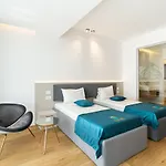 Poeme Retreat 4*