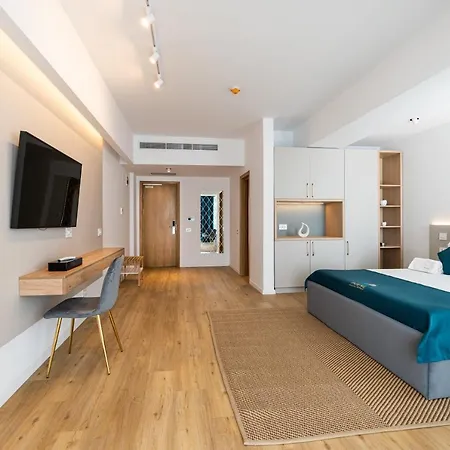 Poeme Retreat Hotel 4*