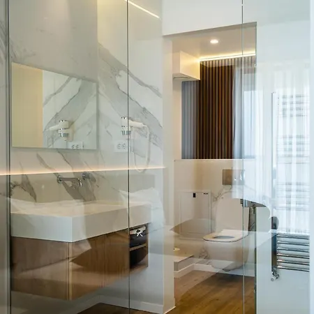 Poeme Retreat Hotel 4*