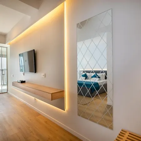 Poeme Retreat Hotel Mamaia