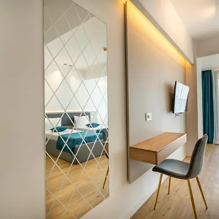 Hotel Poeme Retreat Mamaia