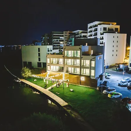 Hotel Poeme Retreat Mamaia